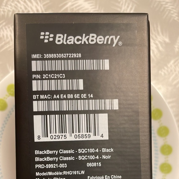 📱Blackberry Classic Accessories 4 Piece Bundle - Picture 2 of 9